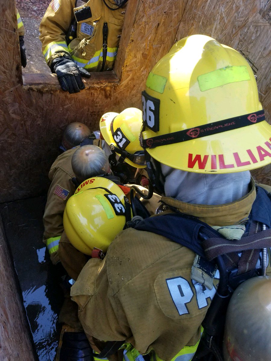 In the final days of their Academy Class 2018-2 conducts Rapid Intervention Crew Operations Training