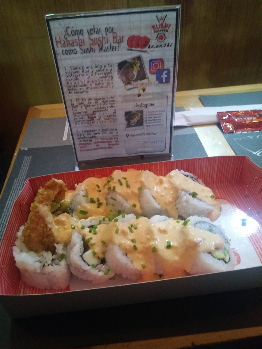 felipos88's tweet image. Estoy probando #volcanoroll @hanashisushi #sushimasterco con la mejor @SindyAvendano