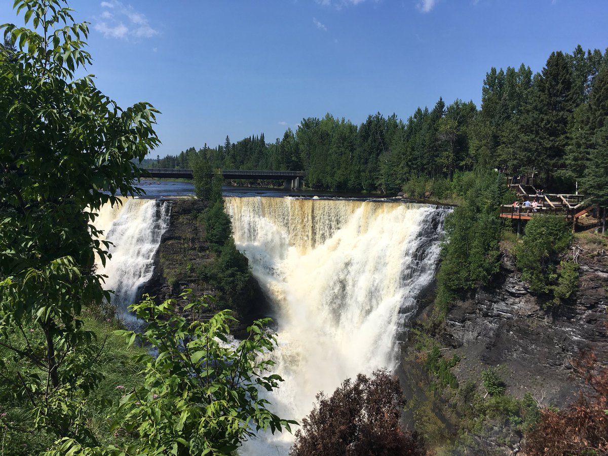 petervanhoeken's tweet photo. I am relocating to Toronto to build out @FrontFundr in eastern Canada. I went on a road trip from Vancouver to Toronto. What an amazing trip it was! https://t.co/hAnYgdywId