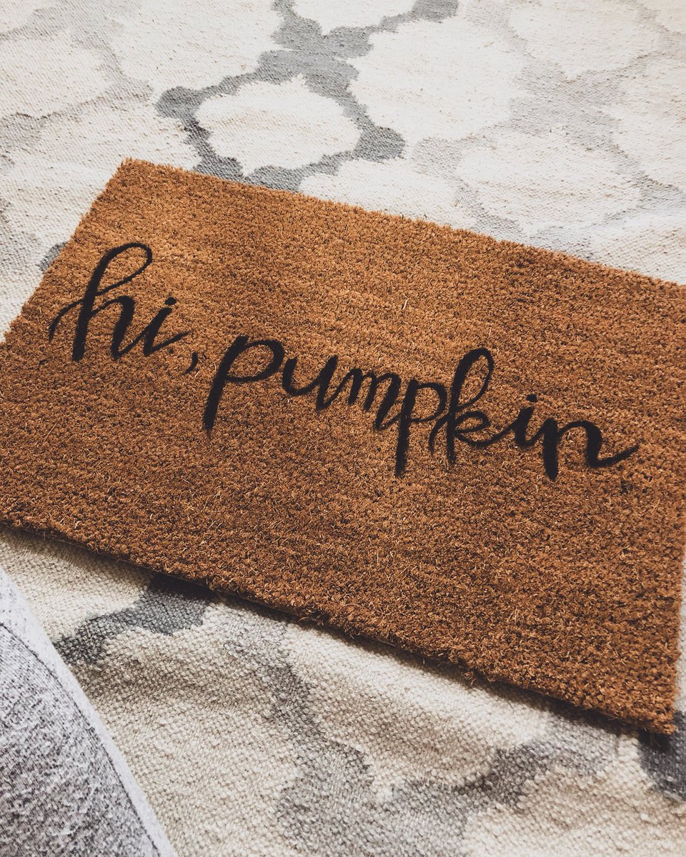 kick_tha_CAN's tweet photo. Hi guys follow my new insta for the home decor and wedding things I’m making 🙃 @ candiceelainedesigns https://t.co/b9vWHURT4H