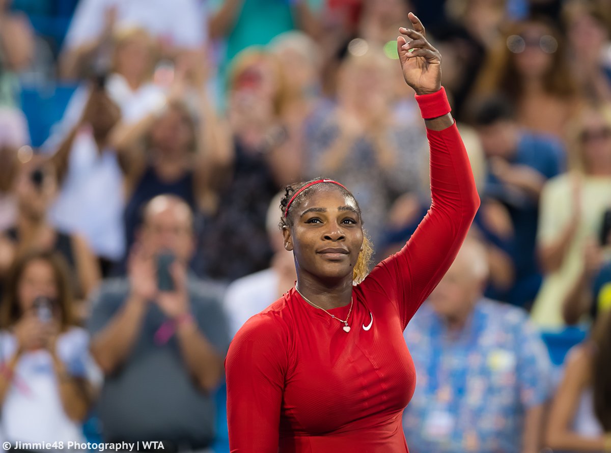 SERENA WILLIAMS - Página 34 DkhWI9rUYAEafg3