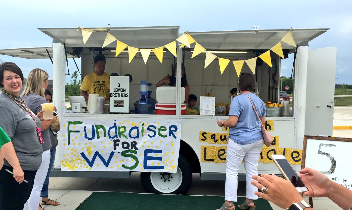 douglas_wse's tweet photo. Grateful for the *sweetest* WSE families, especially the So’s! Thanks for starting out STEAM Night off right 🍋❤️ https://t.co/tFxLRACo8t