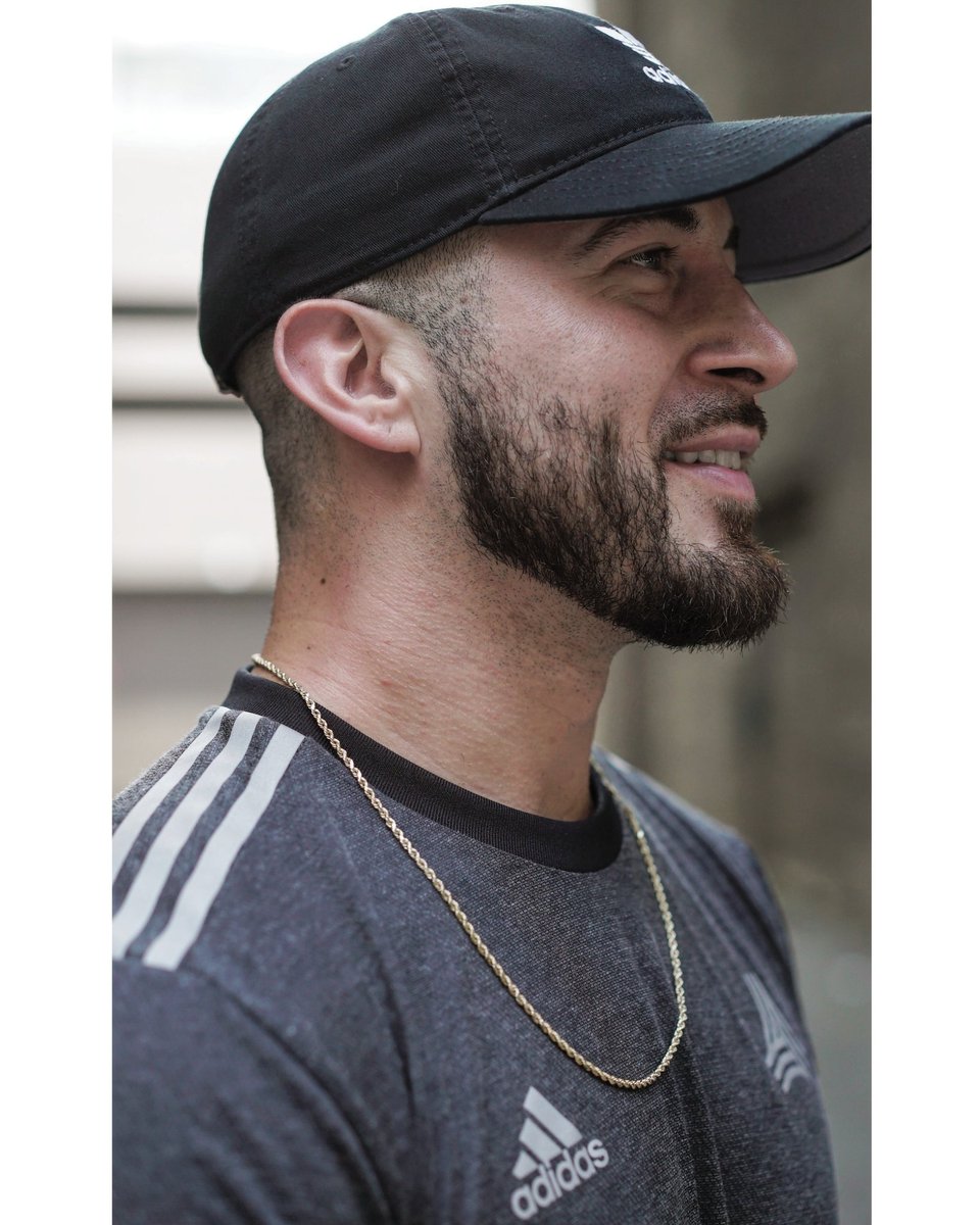 CrackaLack's tweet image. Best advice I can give anyone is make happiness a priority.

PS @adidas sponsor me.

#CrackaLackOnTheTrack #DoYouReallyWantIt #Adidas #Happy #BeHappy #Happiness