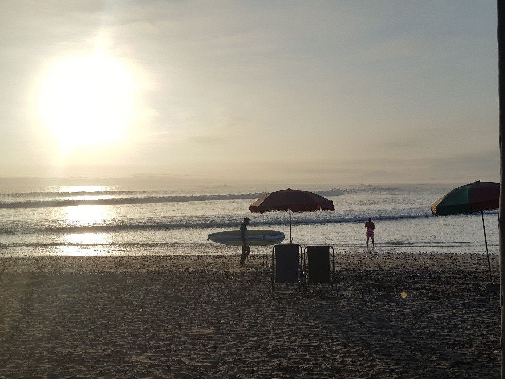 GraveChiche's tweet photo. Huanchaco : Point break https://t.co/hdDSSQh5wE https://t.co/8gmWYUtuqT