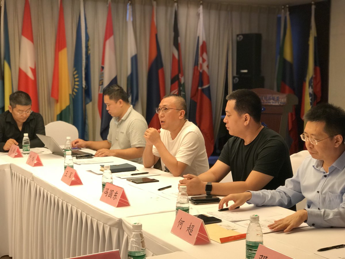 blockchainlist's tweet photo. On the afternoon of August 11, 2018, the first meeting of the National Action Committee on Block Chain Reform  was successfully held ，focuses on the interpretation and discussion of the chain reform action plan，many enterprises and experts will support the chain reform . https://t.co/6YPgB3U0gR