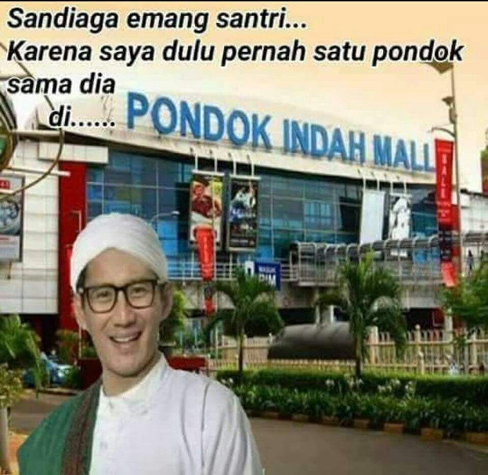 BocahTuaNuakal's tweet image. mas @sandiuno ternyata bener bener pernah mondok indah mall sepulangnya dari @pangudiluhur_50 @PangudiLuhur_36 @PangudiLuhur_37 @pangudiluhur   #2periode #1kalilagi