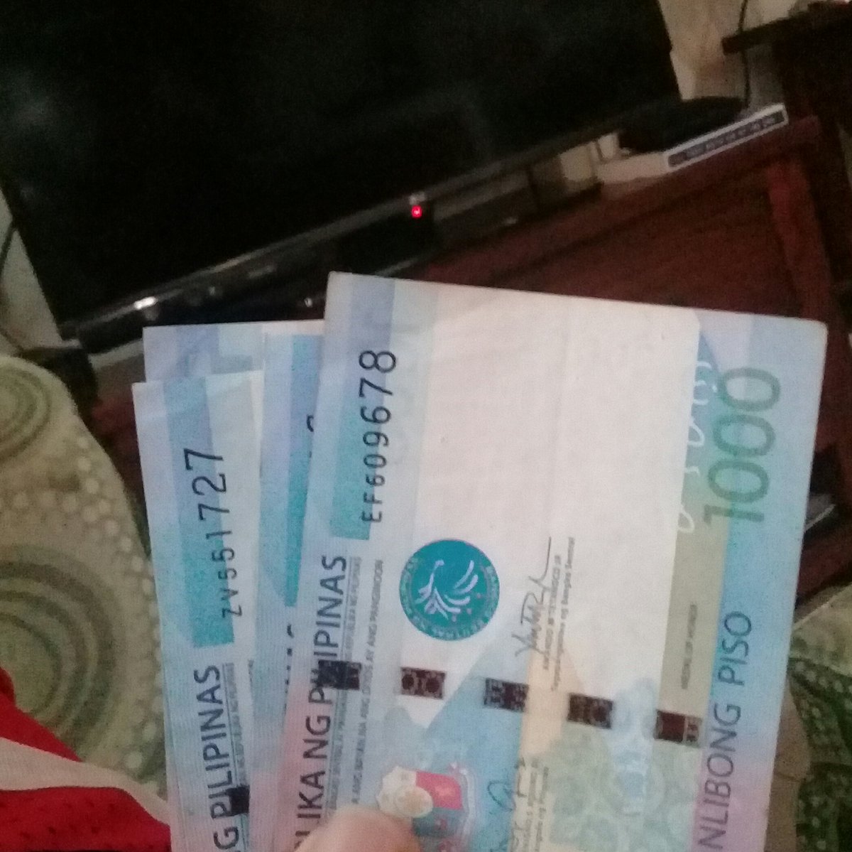 migshimself's tweet image. HAHAHAHAHAHAGAG LEGIT YUNG RT RT lmao THIS SUNDAY NA TIX SELLING NG #IdealCutinManila  #PlanProMatrix #FrontRow