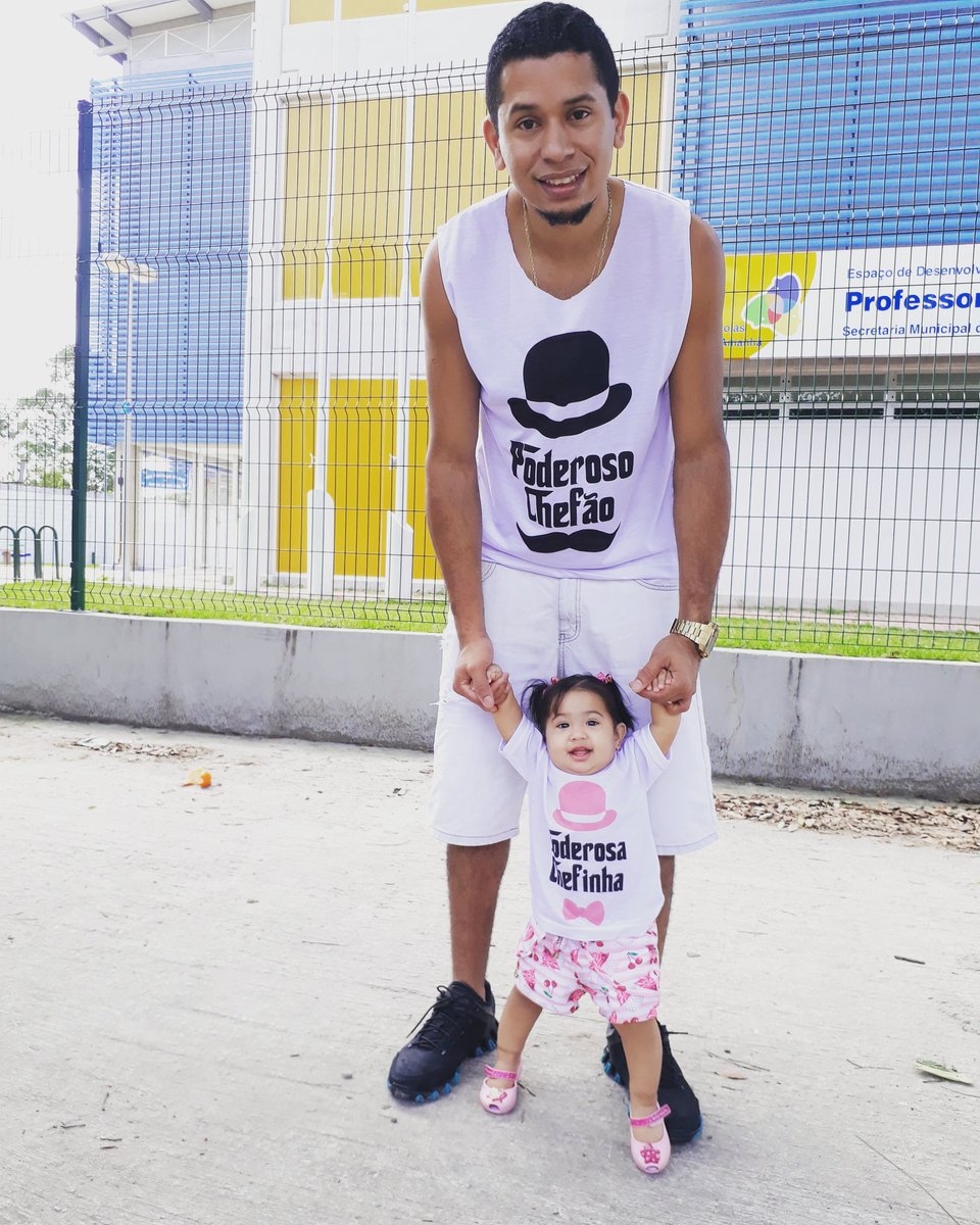 WConflito's tweet photo. Meu 1° dia dos Pais 👧🏻❣
#Poderosachefinha #Poderosochefão
Feliz dia dos pais meus amigos ❣👌😎 https://t.co/HYIXDpMSNu