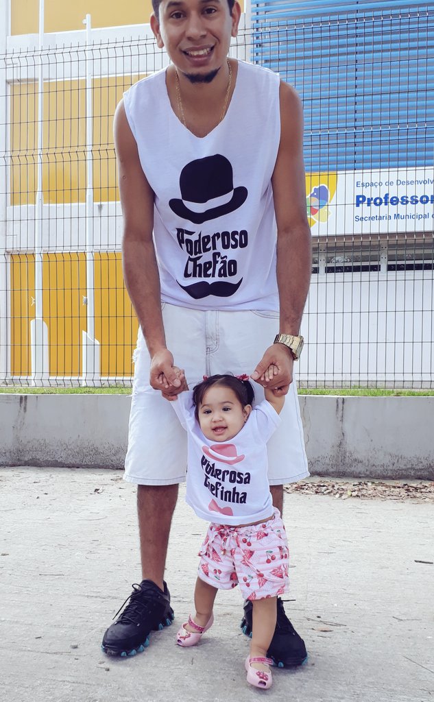 WConflito's tweet photo. Meu 1° dia dos Pais 👧🏻❣
#Poderosachefinha #Poderosochefão
Feliz dia dos pais meus amigos ❣👌😎 https://t.co/HYIXDpMSNu