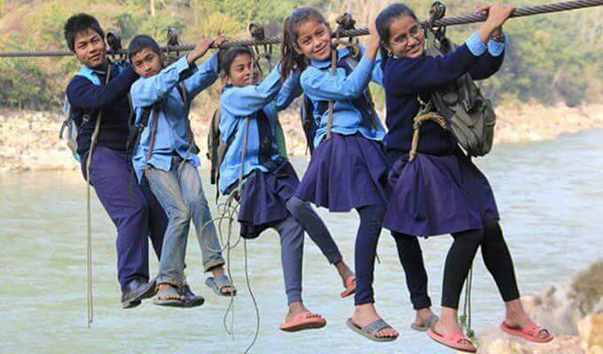 दुख चाहे हजारौ किन नहोस तर 
मुस्कुराउन भने छोड्दिन....💕
#तस्बिर