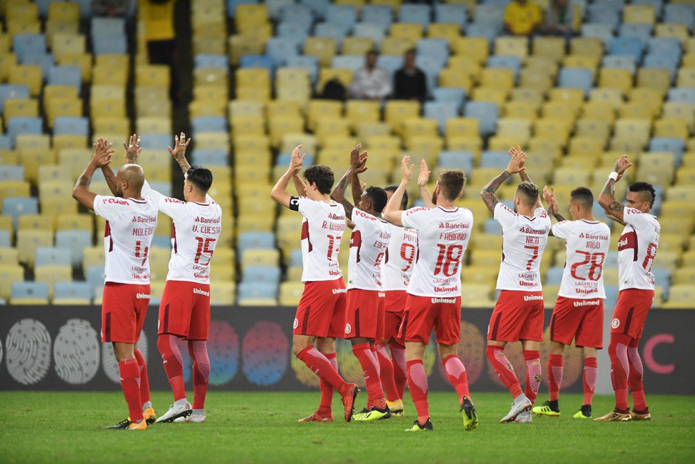 Bom dia, colorados e coloradas! Ontem vencemos no Maracanã, e agora estamos em contagem regressiva para nos reencontrarmos no Beira-Rio, domingo, às 11h, contra o Paraná! Vamos lutar, juntos, por uma vitória no fechamento do 1º turno! #VamoInter #FeitosDePaixão