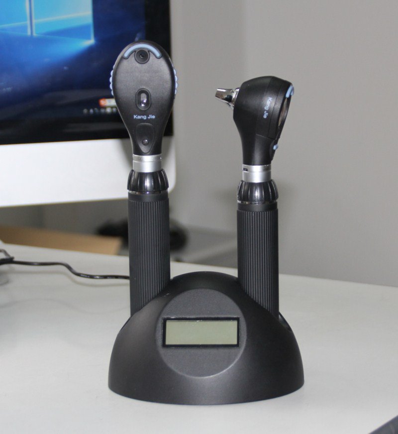 Combination of ophthalmoscope KJ8B and otoscope KJ10B.