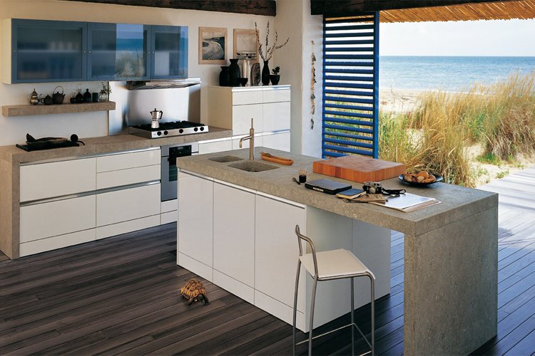 We don't go to work everyday, we go to war everyday.
Do what you want and fight for it.