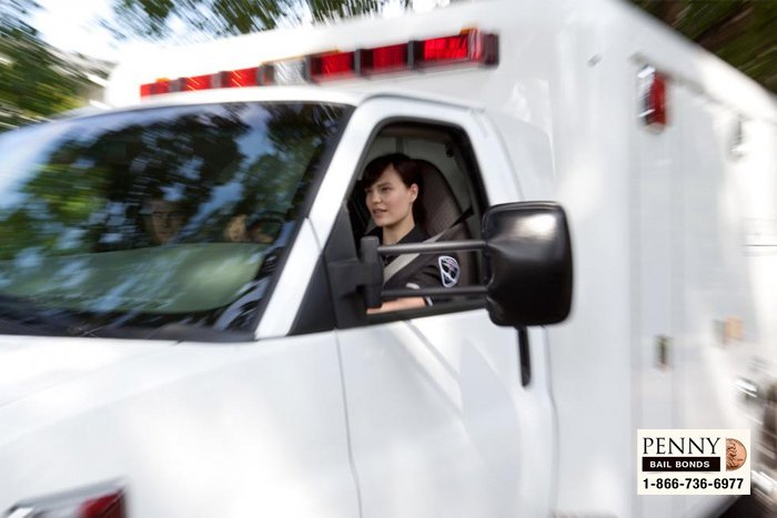 PennyBailBond's tweet image. Many drivers 🚘 know that when they hear the sirens and see the flashing lights they need to get out of the way. Not every driver follows this law. What is the Law? 
#PullingOverForemergencyVehicles #EmergencySituations #ConsequencesForNotPullingOver pennybailbonds.com/laws-regarding…