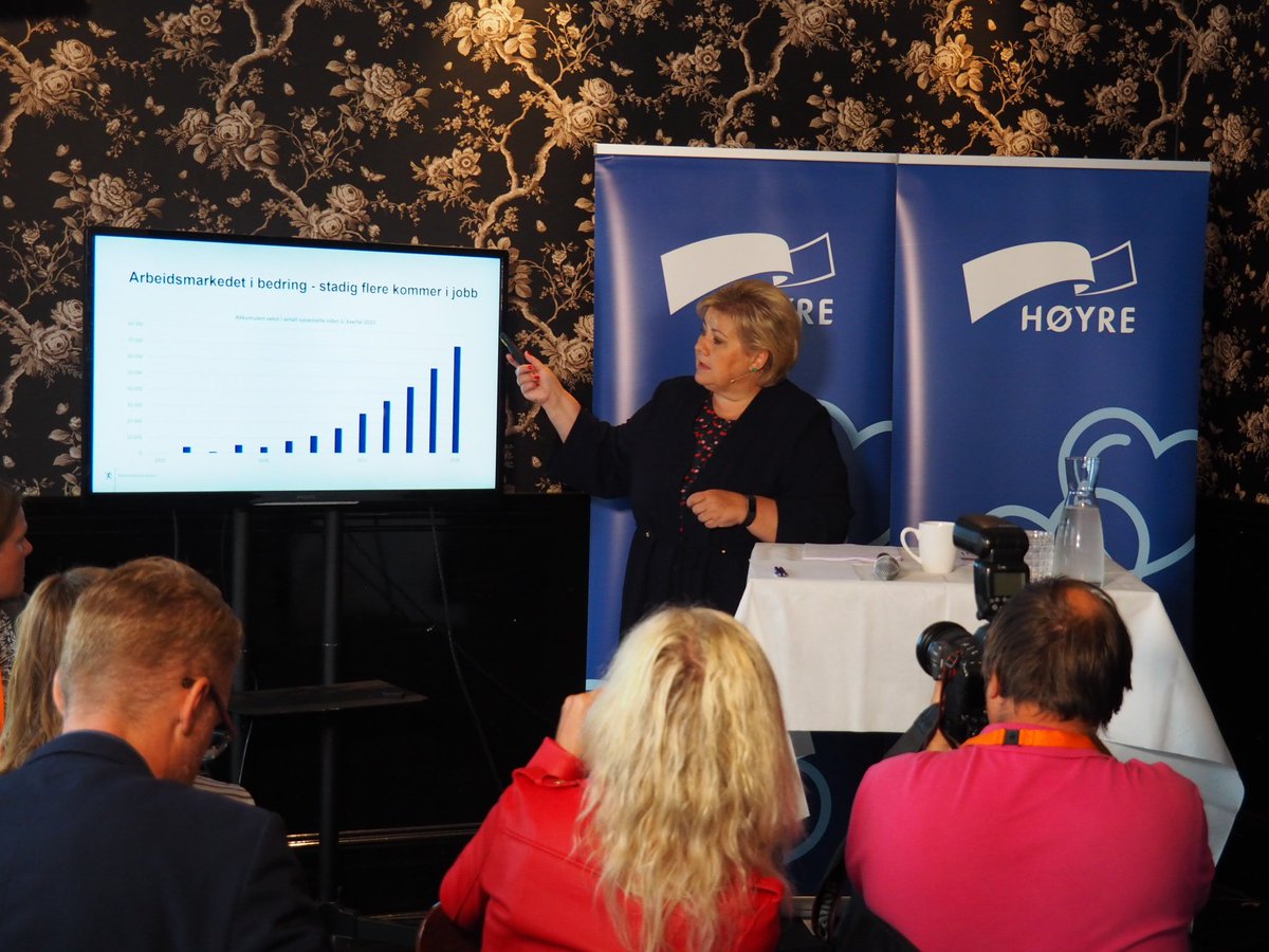 Pressefrokost med statsminister <a href="/erna_solberg/">Erna Solberg</a>, hvor nye jobber, inkludering og et arbeidsmarked i bedring er tema👍 vi trenger flere hender i bygg og anlegg, industri og tjenesteyting. #arendalsuka2018 #høyre #vitrorpåNorge #flereijobb #sysselsetting #integrering #inkludering