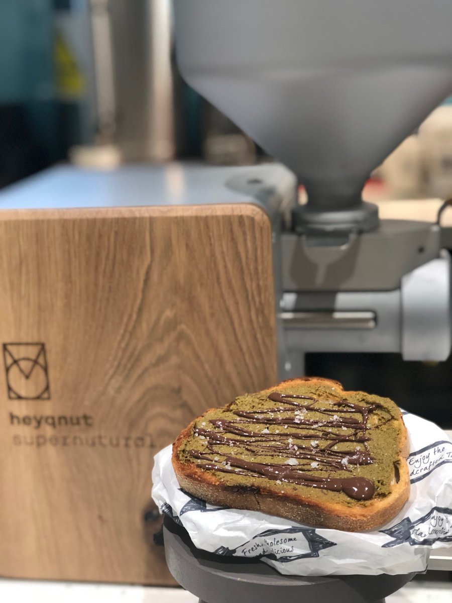 2996waynee's tweet photo. New pistachio butter, melted chocolate & Cornish salt on toasted sourdough launched today in the tea bar #thebridge #heyqnut @RA_Food @AdamThomason86 @AlexCirillo1 @chefsimms https://t.co/pYYOxrc8AL