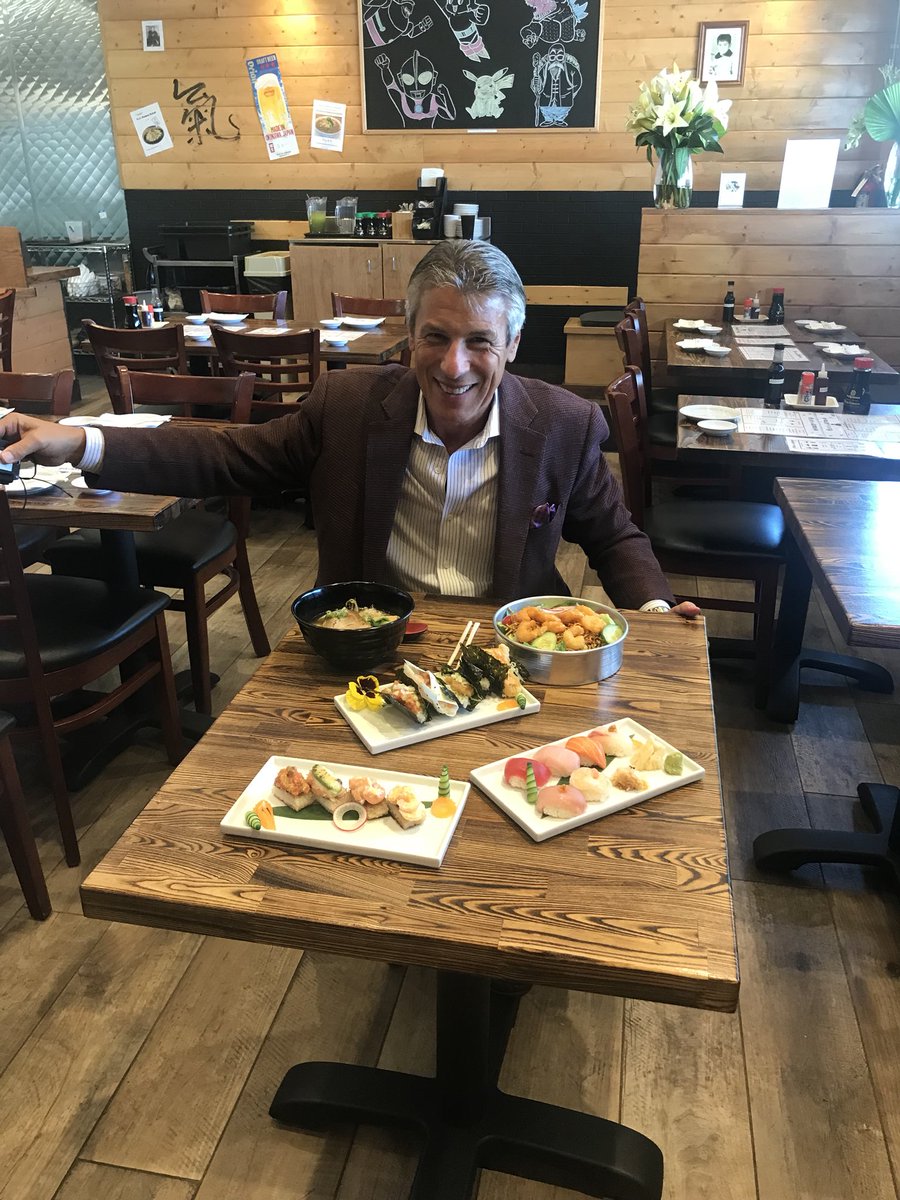 BCLONA's tweet photo. Studio City 🍣 Great segment today Quick by Katsu-Ya #StudioCity #DiningDeal what an amazing place for great dining at amazing low prices @CBSLA Sushi heaven on Ventura Blvd 🚨 https://t.co/a7OxzTO4dG