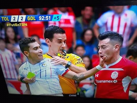 MXDiazN's tweet photo. @futpicante @AlvaritoMorales Asi como el dromedario de Tepito le  puso un putazo a David, ojala un dia Orbelin te ponga uno a ti Alvarito, pero que sea con todo respeto https://t.co/DZdGG3mApP