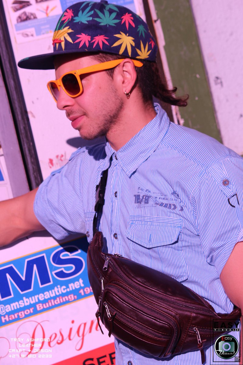 troyashford_Bags tweet media