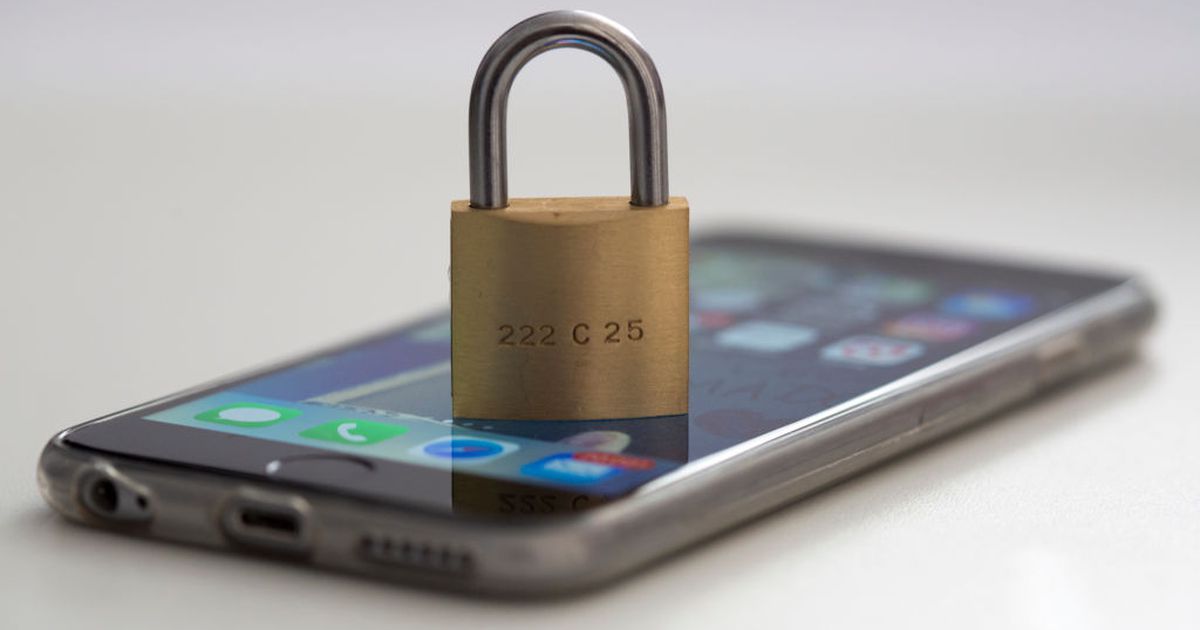 #Apple and #Facebook could be asked by Australia to build tools to get around encryption. Visit: buff.ly/2Mh7y2j