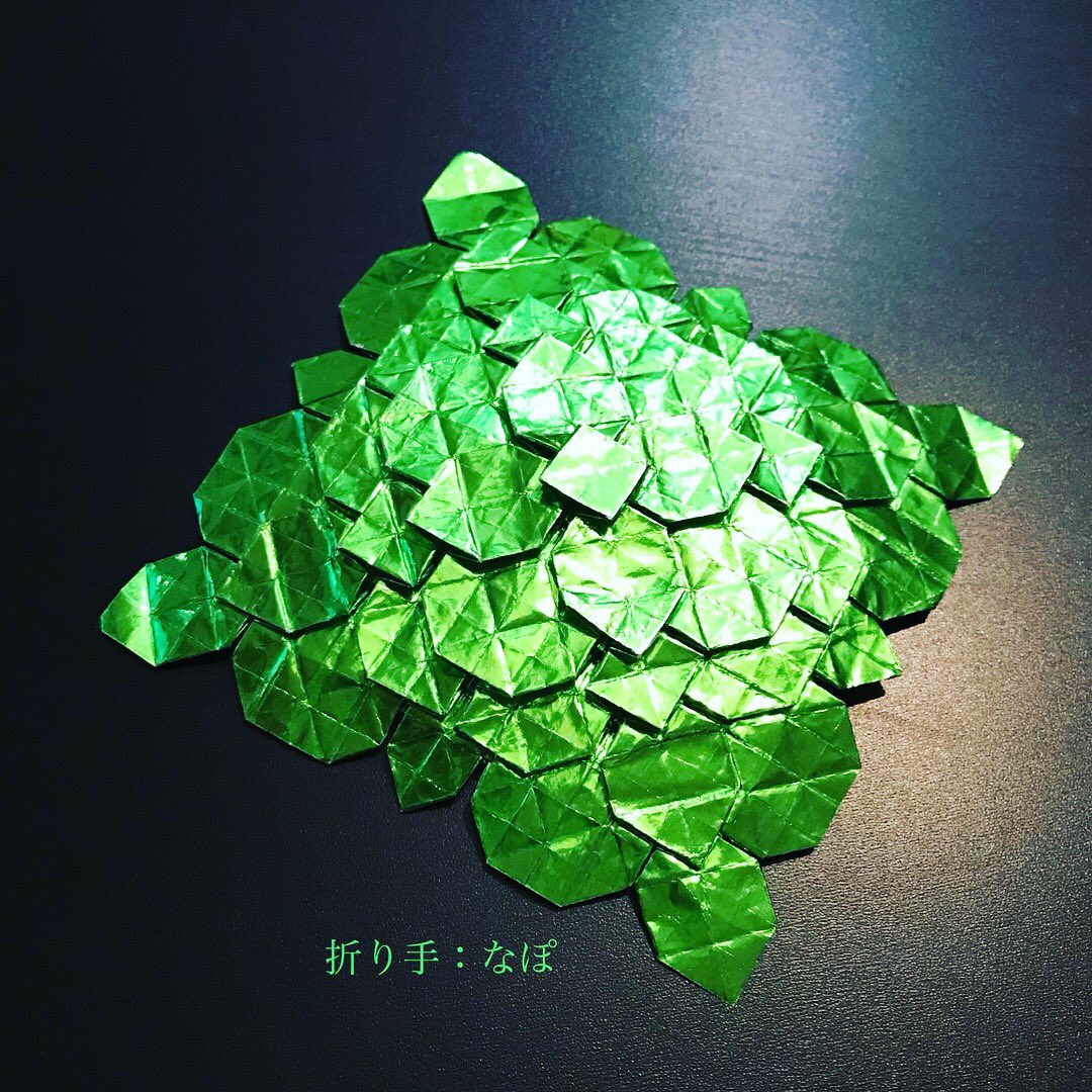 なぽ 花折りピラミッド あじさい折り折り紙 プロジェクトf編より 私的には 斜め折り4段ピラミッドより ちょいムズかな 折り紙作品 Origami あじさい折り 藤本修三 花折りピラミッド Ajisaiori Shuzofujimoto T Co Tvrb7x3pgm