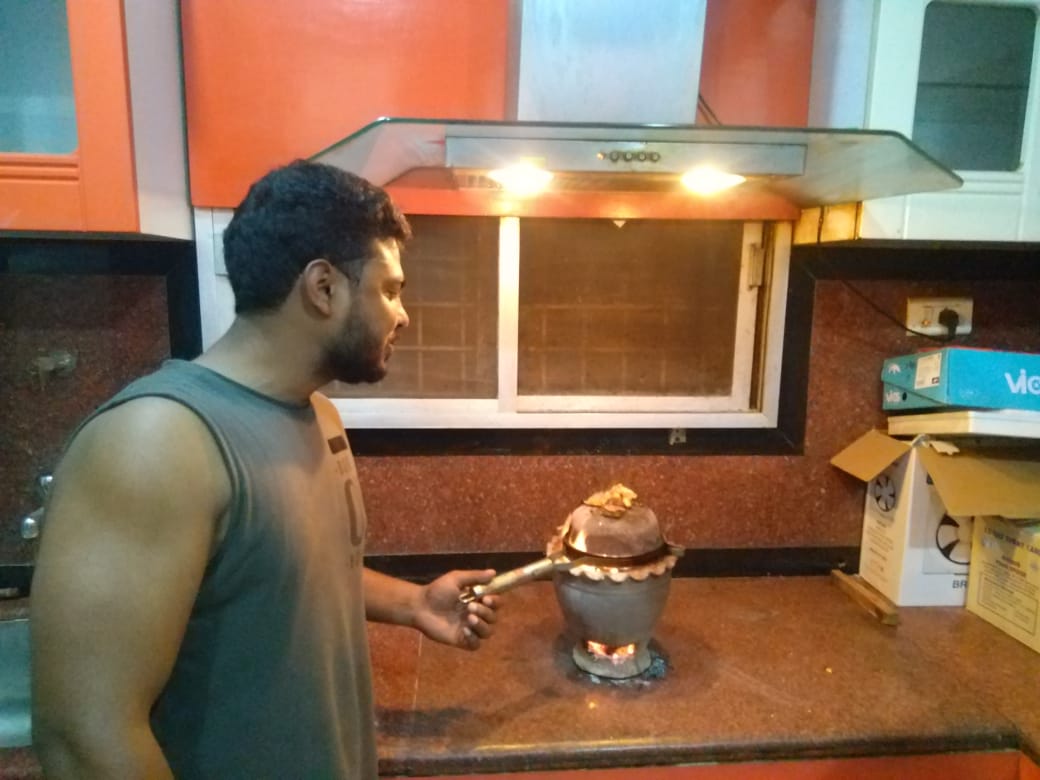akg646's tweet photo. #thingstodo when getting bore.
#awesome
#flowerpotgrill
#chicken
#innovation
#Cooking
My next experiment will be using damaged dish antenna as a #Grilling . https://t.co/wSL22Z6jTs