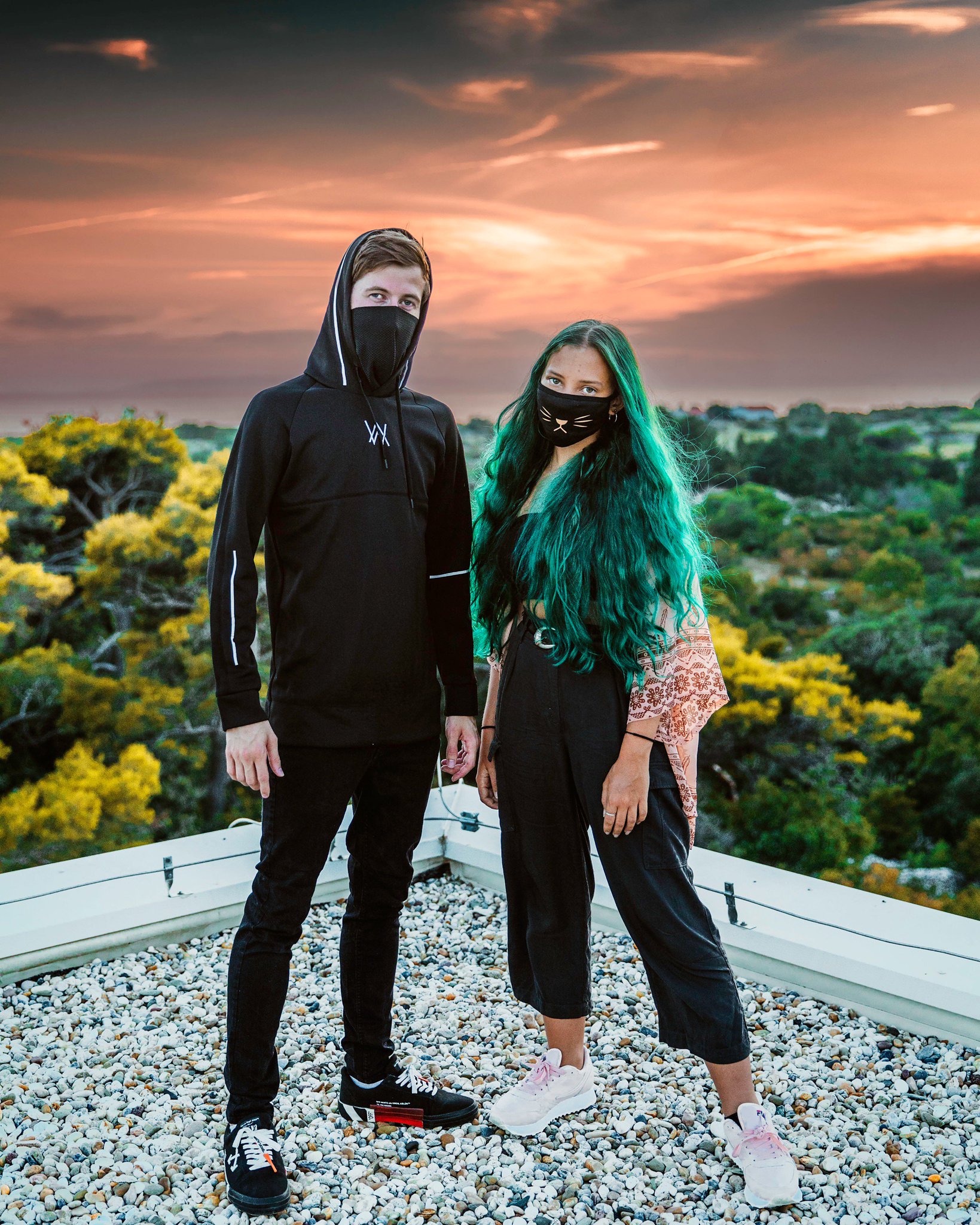 Alan walker sneakers sale