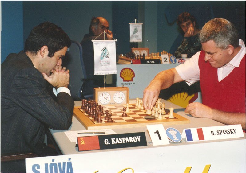 Boris Spassky (2548) VS Mikhail Tal (2700) - Ch URS Baku (Azerbaijan) 