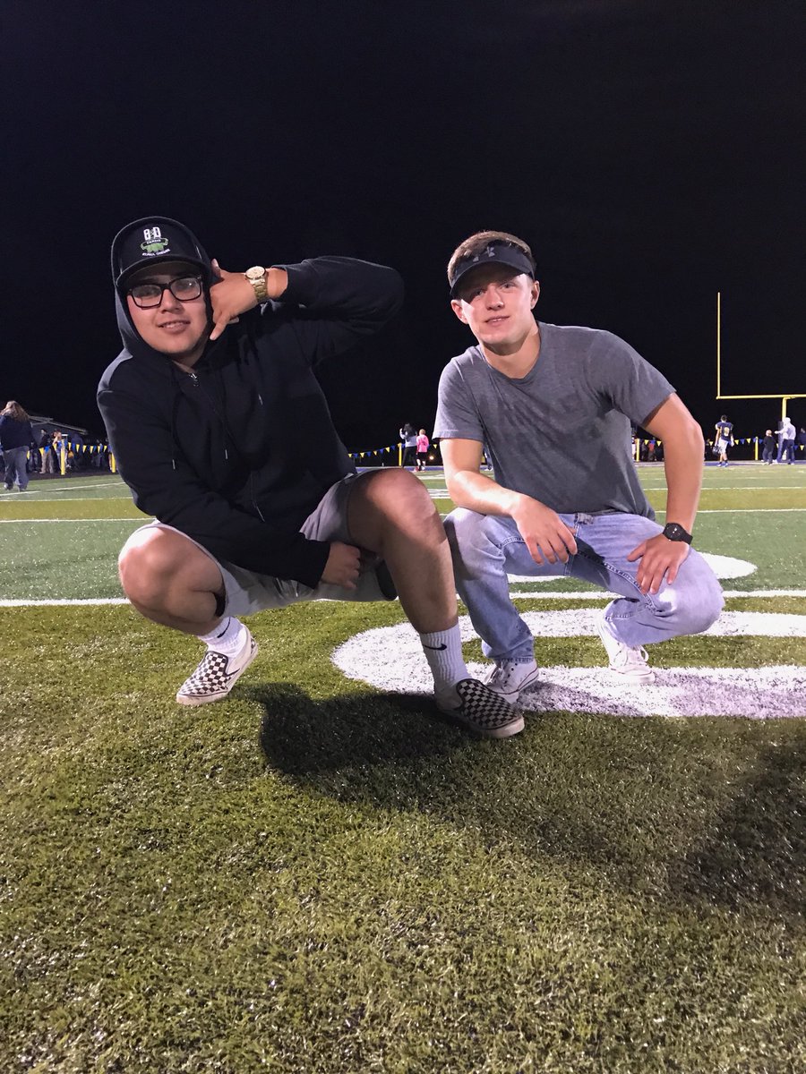 _nuved_'s tweet photo. kickin it with B is always a good time, couldn’t be more thankful to have a friend like you. love you bro, happy birthday. https://t.co/q9MSWKa6fv