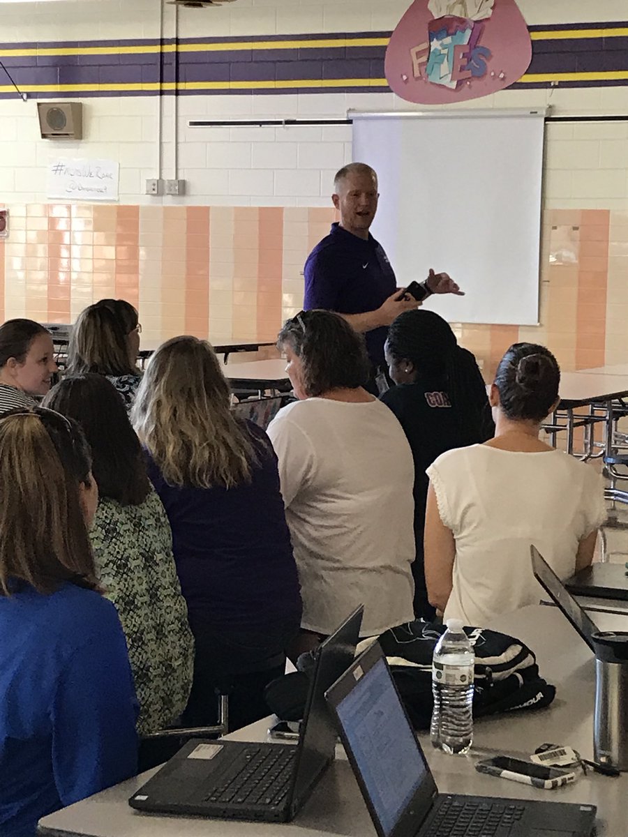 Kami Louth tweet media