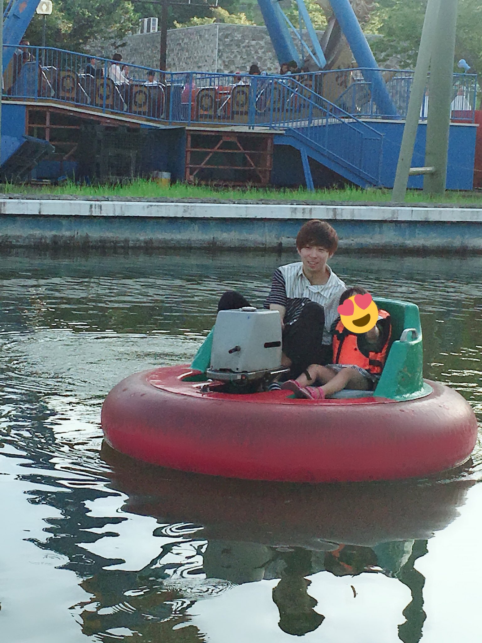 まえっさん 今日は完全オフだったので姫センに家族でいってきました 遅い時間に行ったんで遊園地しか行けませんでしたが でも 姫もめっちゃ楽しんでくれて最高の一日になりました 嫁と姫と3人
