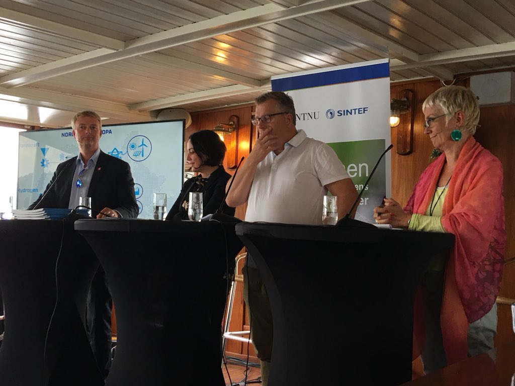 NTNU Energy (@energyntnu) on Twitter photo - Ser på #ccs som et mulig industrieventyr, sier <a href="/elsemay/">Else-May Norderhus</a> fra <a href="/Arbeiderpartiet/">Arbeiderpartiet</a> #Arendalsuka - Ser på #ccs som et mulig industrieventyr, sier <a href="/elsemay/">Else-May Norderhus</a> fra <a href="/Arbeiderpartiet/">Arbeiderpartiet</a> #Arendalsuka