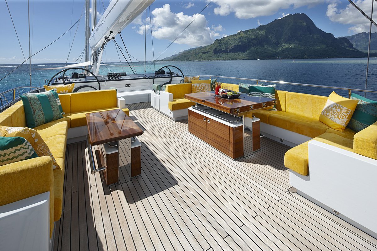 BillionsPortal's tweet photo. https://t.co/VN8I67KtgK
Be a master &amp; commander of the high seas on this stunning performance sailing yacht available for Charter NOW...

#Sailing #charter #BurgessYachts #Mondango3 #luxuryyachts #yachting https://t.co/ueEEPH5Uic