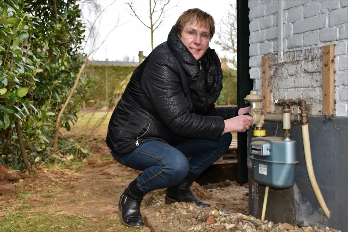 Hilde en Eric Hissink uit #Wichmond, <a href="/gem_bronckhorst/">Gemeente Bronckhorst</a> zitten er behaaglijk en warmpjes bij en hoeven niet bang te zijn dat elders de gaskraan dicht gedraaid wordt. Dat hebben ze namelijk zelf al gedaan. Lees meer... verduursaamenergieloket.nl/project/wichmo…