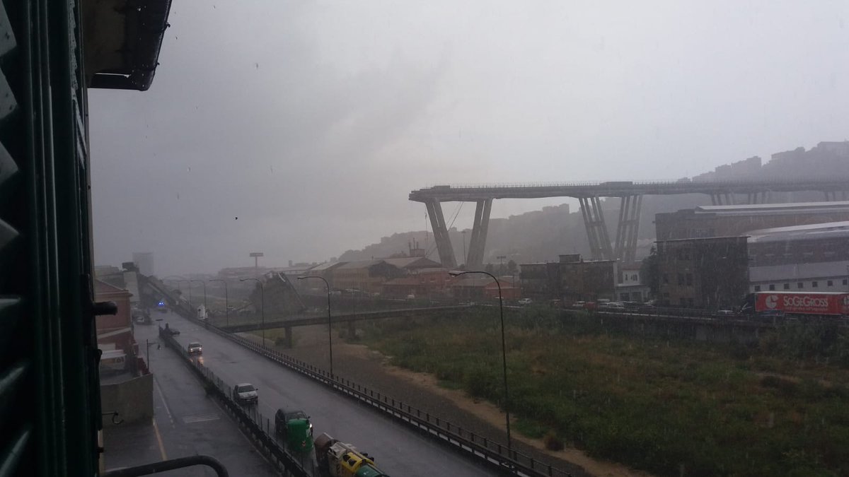 Polizia di stato on twitter: genova crollo al ponte morandi su ... Polizia di stato genova