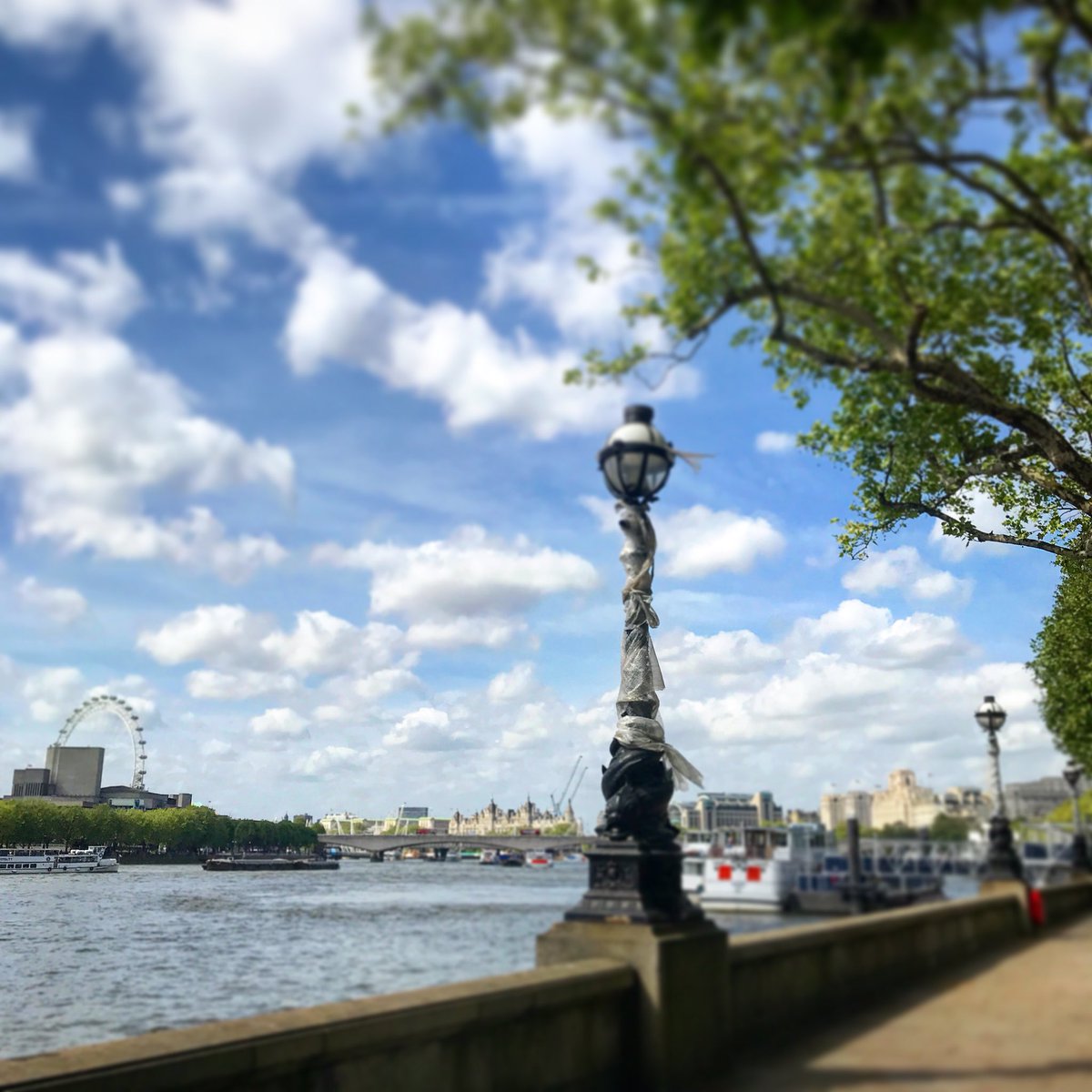 River Thames looking #magnificent I love #London #thinkeatdrink #tedlifestyle #projects #clients #hospitality #business get in touch! info@thinkeatdrink.co.uk #food #drink #restaurants #popups #events #cafe #quality #england #hospitalityindustry #hospitalityconsultant #uk
