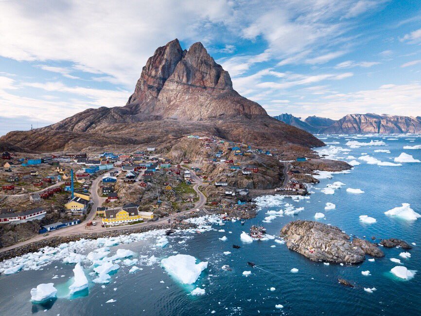 Иллоккортоормиут гренландия. Гренландия (остров). Кулусук гренландия. Greenland island. Остров гренландия нуук.
