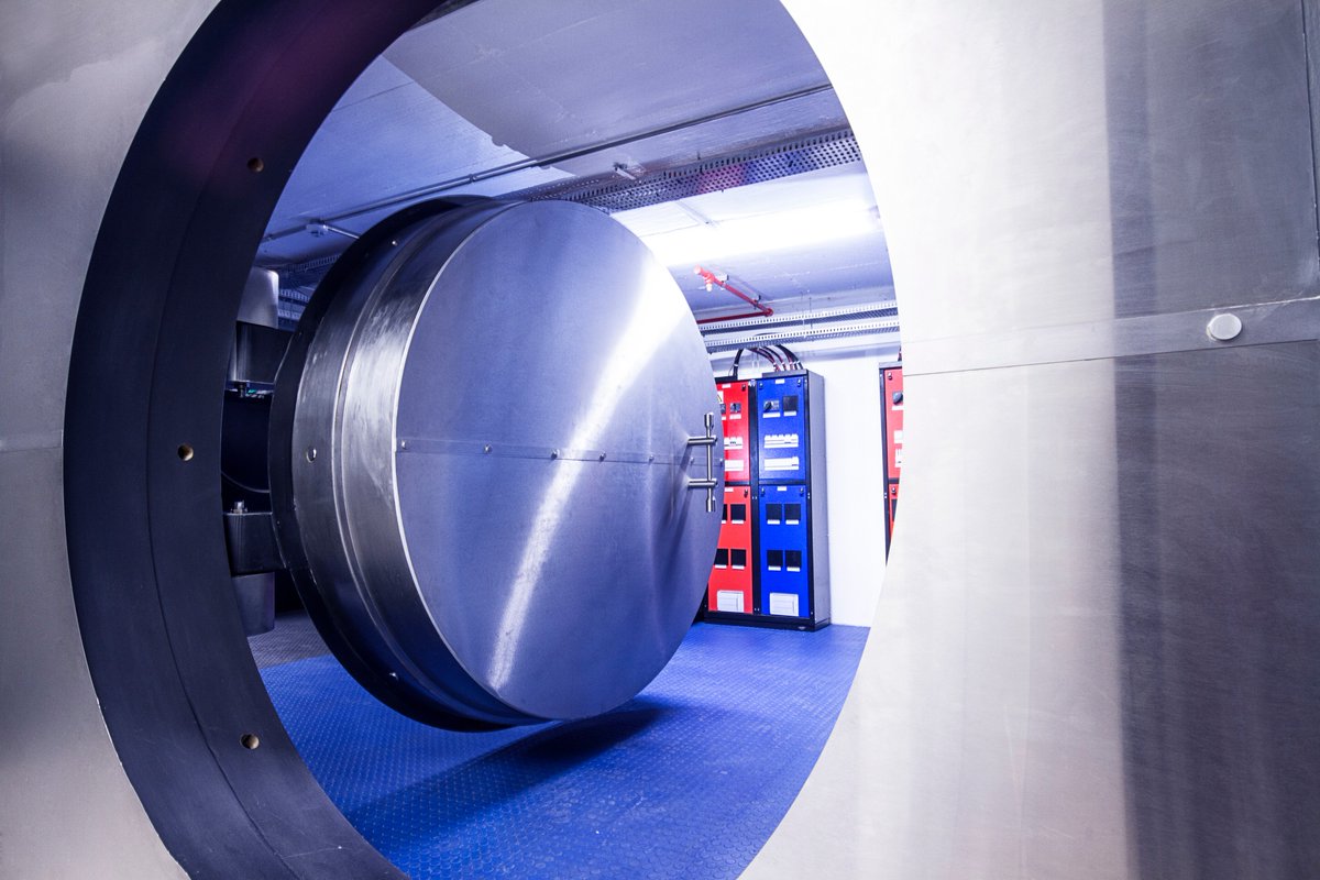 CipherWave's tweet image. Local cloud providers offer you customisable solutions, great customer service and personal attention that international providers can’t match. #hostlocal
cipherwave.co.za/blog-host-loca…