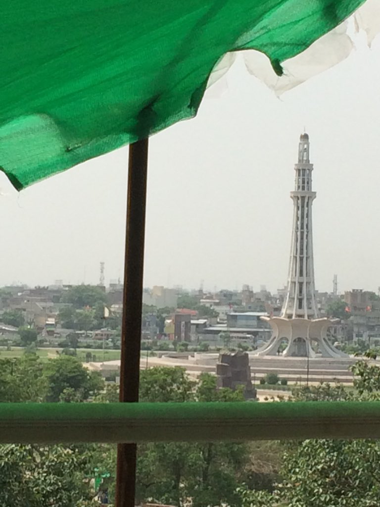 Today #Pakistan celebrates #PakistanIndependenceDay - one nation that despite many challenges hasn’t regretted gaining independence from the UK. 

May Scotland join the list of countries that gained independence soon #scotref 
Meanwhile
! یوم آزادی مبارک