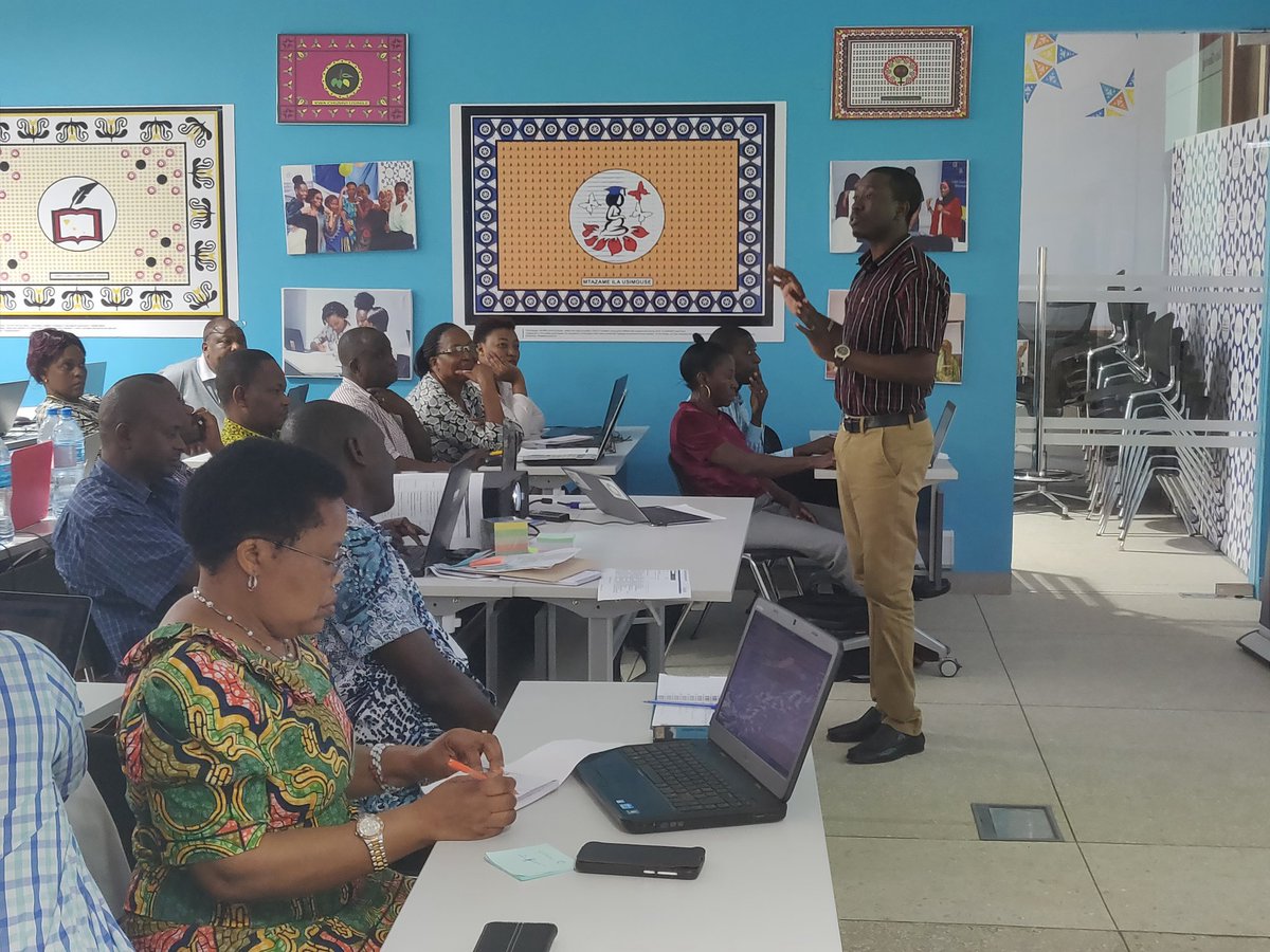 ChazRwige's tweet image. #DayTwo of Data Analysis & Visualization training to PO-RALG & MoEST staff at @dLabTz
#DataCleaning #DataStructuring session
#DataRevolutionTZ #DataForLocalImpact