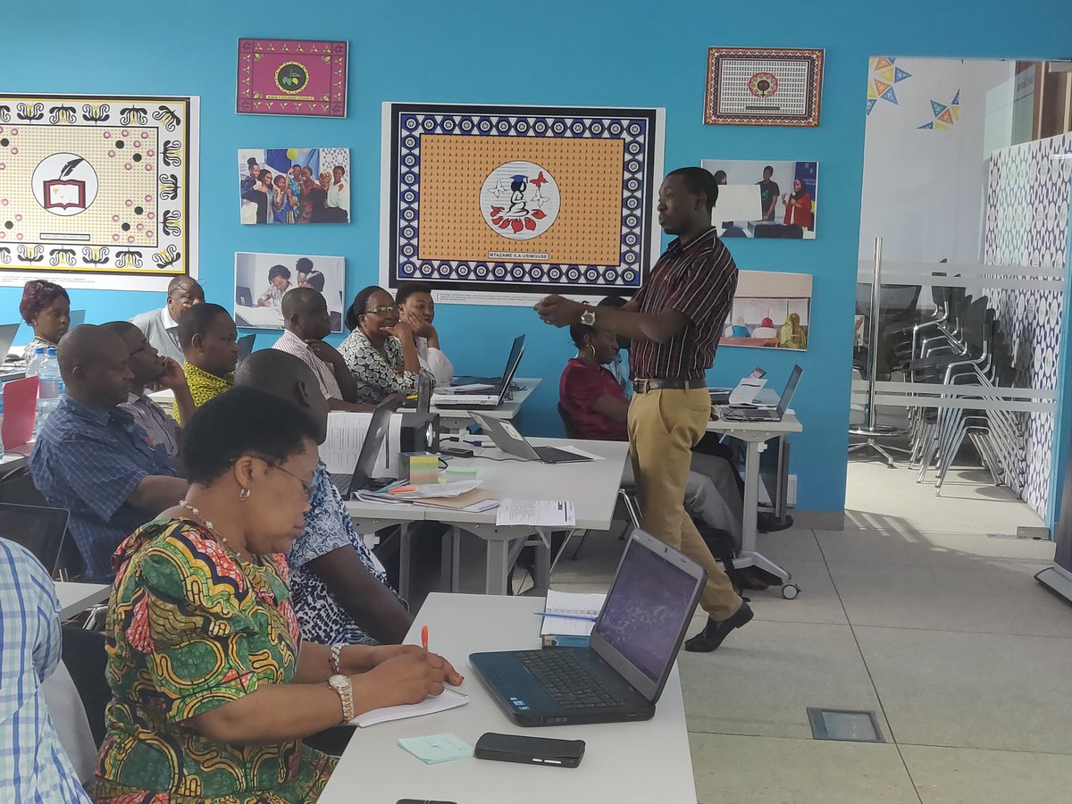 ChazRwige's tweet image. #DayTwo of Data Analysis & Visualization training to PO-RALG & MoEST staff at @dLabTz
#DataCleaning #DataStructuring session
#DataRevolutionTZ #DataForLocalImpact