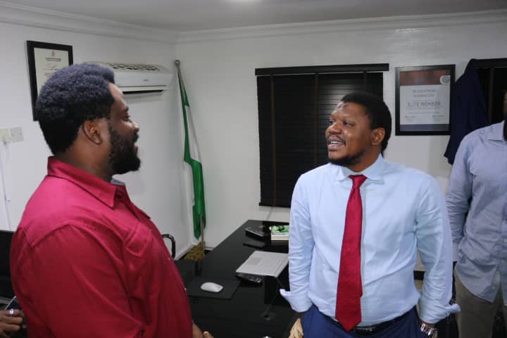 adamugarba's tweet photo. Hon. Desmond Elliott, a member, Lagos State House of Assembly and of our astute creative artist was in my office with some women and youth. We discussed burning national issues and those surrounding Surulere, where my office is located in Lagos. It was quite engaging. https://t.co/yGNjZDqmeo