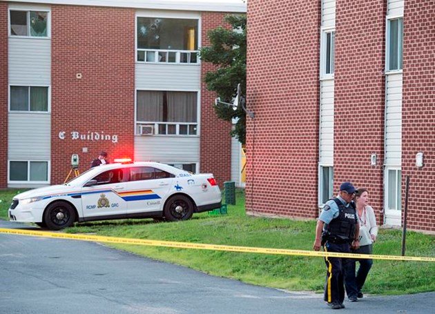 Fredericton police return apartments where shootings occurred to owners:bit.ly/2w2M8es https://t.co/V05tzUmnU4