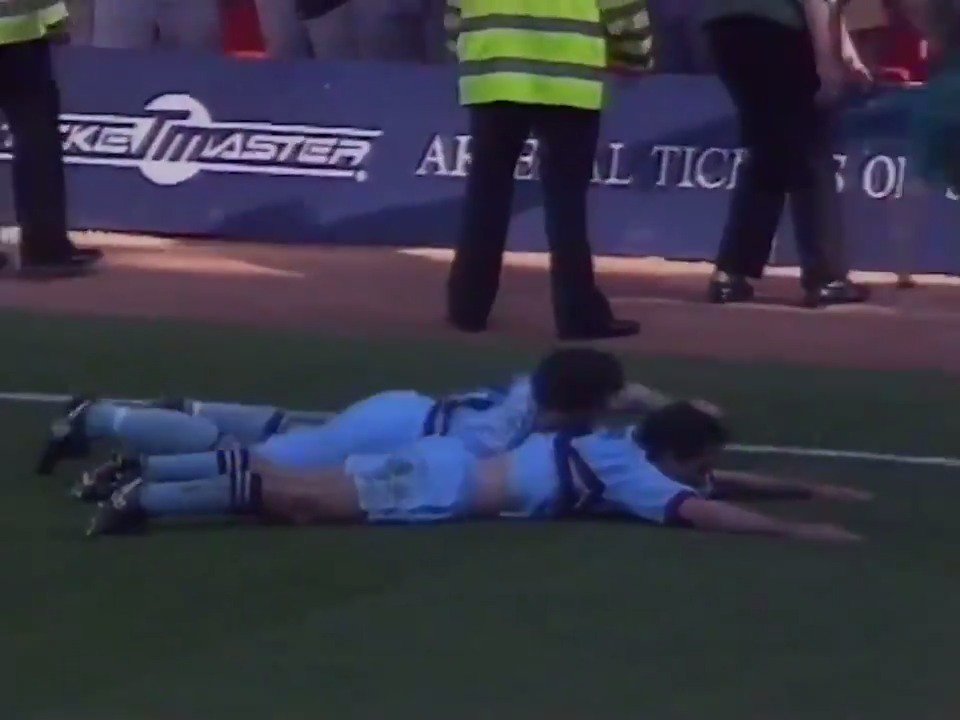 Happy birthday Martin Allen! This was special. 