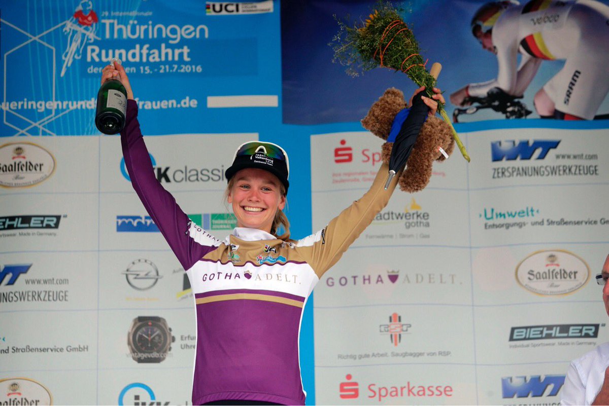 teamsdworx's tweet photo. 📣 BIG NEWS! 📣

We are very happy to announce that @KatieHall47 and @evabuurman will join @boelsdolmansct in 2019.

Reactions from our new team members on our website now. 

🇬🇧: https://t.co/dmvZNBWuEQ https://t.co/ab8T6j2moU