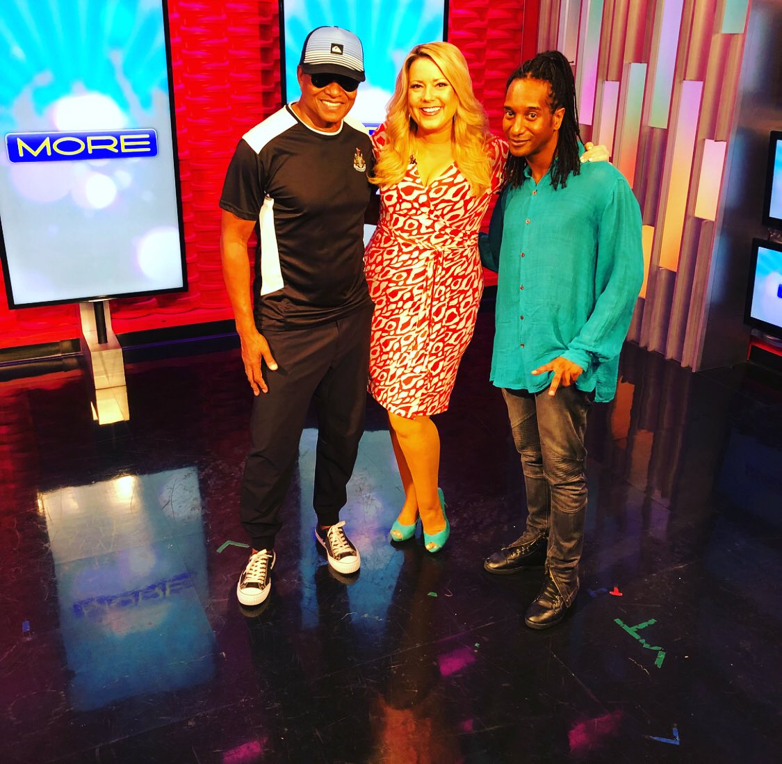 realdbl's tweet photo. With @RACHELFOX5 @FOX5Vegas sharing details on my new #IslandVibez EP!🌴 https://t.co/qt4ll3nyzz