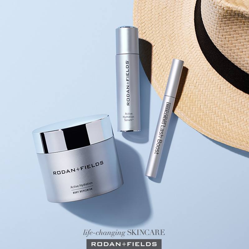 RodanFieldsHQ's tweet image. Head-to-toe hydration and a dash of lash? Sign us up! #ActiveHydrationBodyReplenish #ActiveHydrationSerum #RFLashBoost