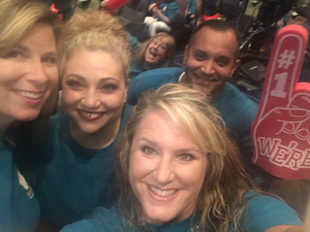 BrandiHalverson's tweet photo. Klein Convocation with Doerre peep!
#momentsinklein
#doerrekisd
#exploreyourpurpose
#doerrecounselor https://t.co/rxg8ngeteX
