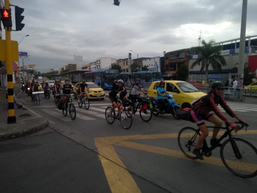 ansvcol's tweet photo. Popayán recibiendo ciclistas para el #ForoNalBici
#MigraciónBici https://t.co/fLiDQCrwVS