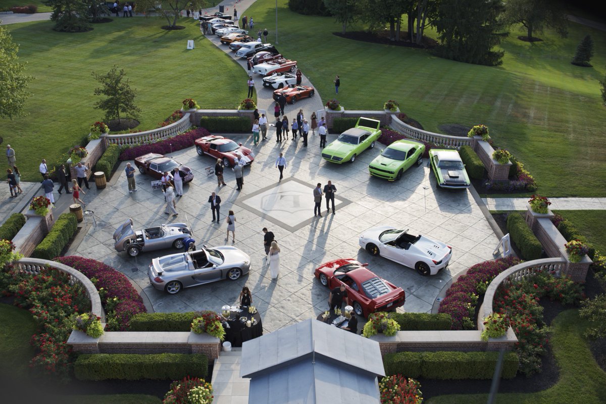 Artomobilia tweet media